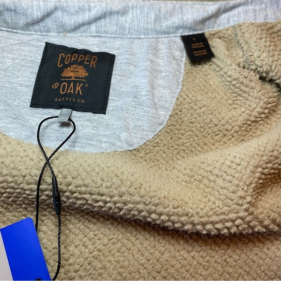 Men's Beige Fleece Jacket by Copper & Oak looks like a Corduroy Jacket. Size L - Picture 15 of 16